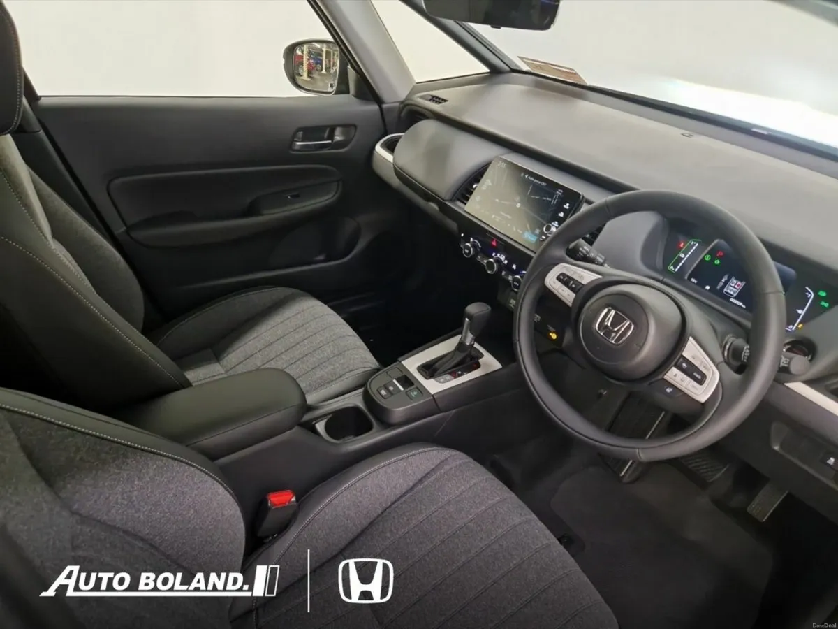 Honda Jazz 1.5 e:HEV Advance - Image 4