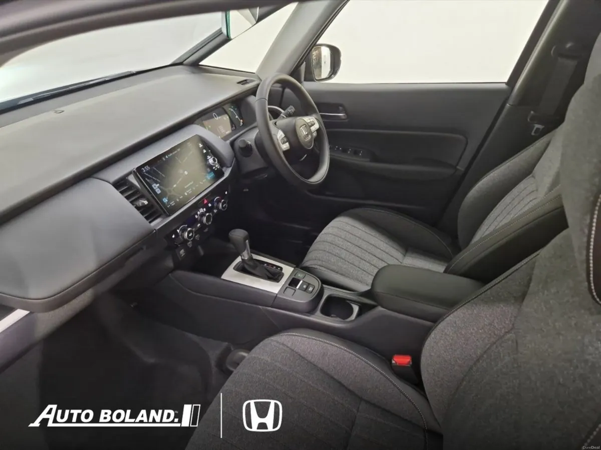Honda Jazz 1.5 e:HEV Advance - Image 4