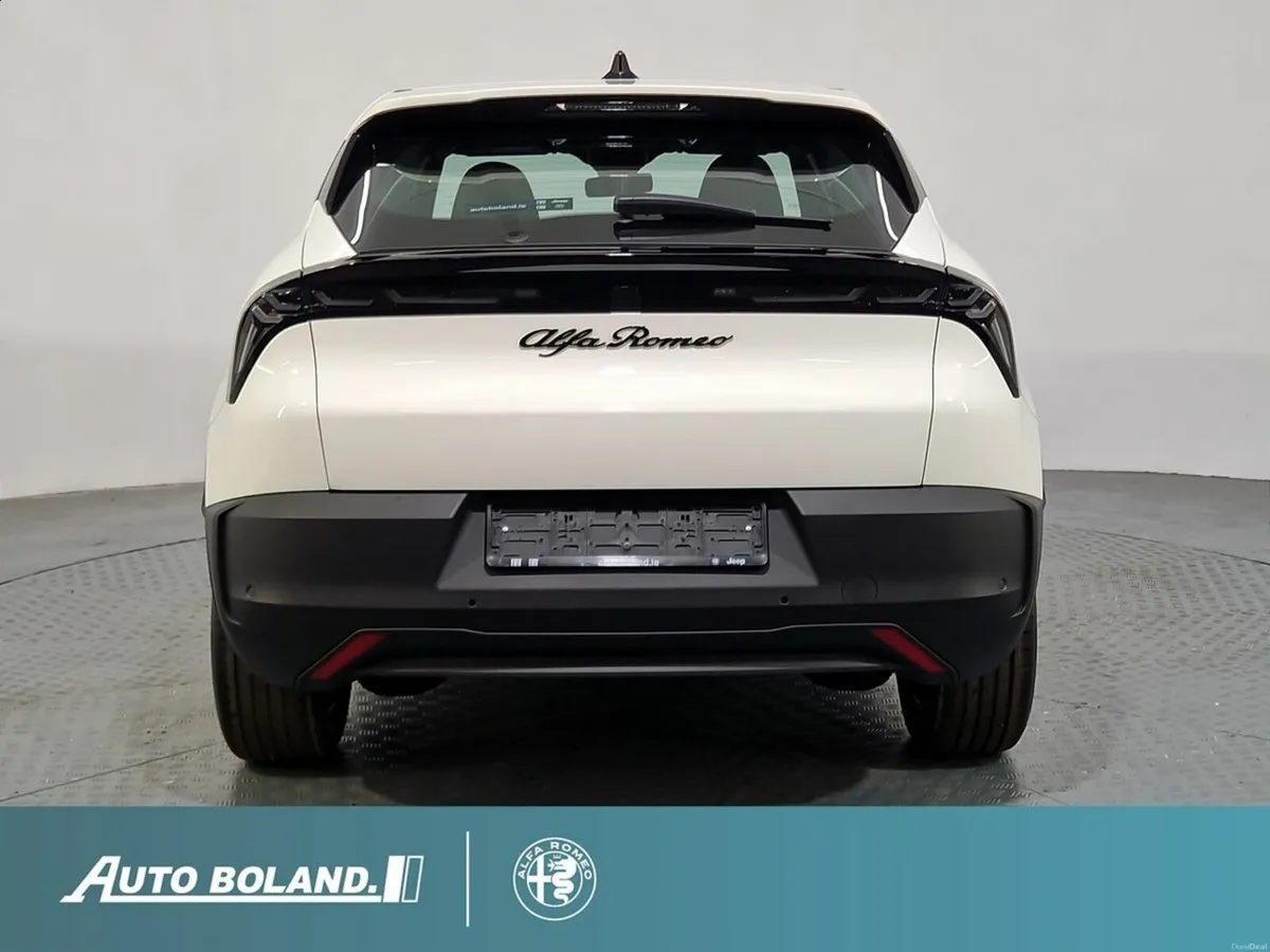 Alfa Romeo Junior Elettrica 156hp - Image 5