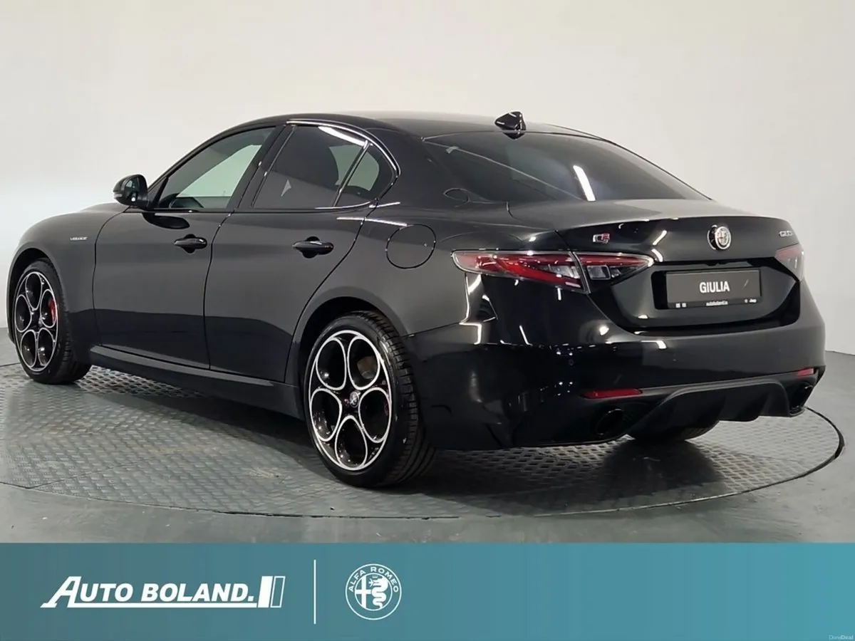 Alfa Romeo Giulia Giulia 2.0 280bhp Veloce - Image 5