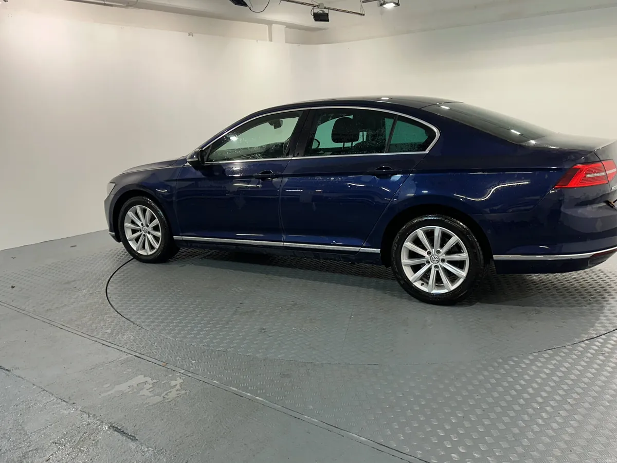 VW PASSAT 2016 HIGH-LINE 1.6 DSL. - Image 2