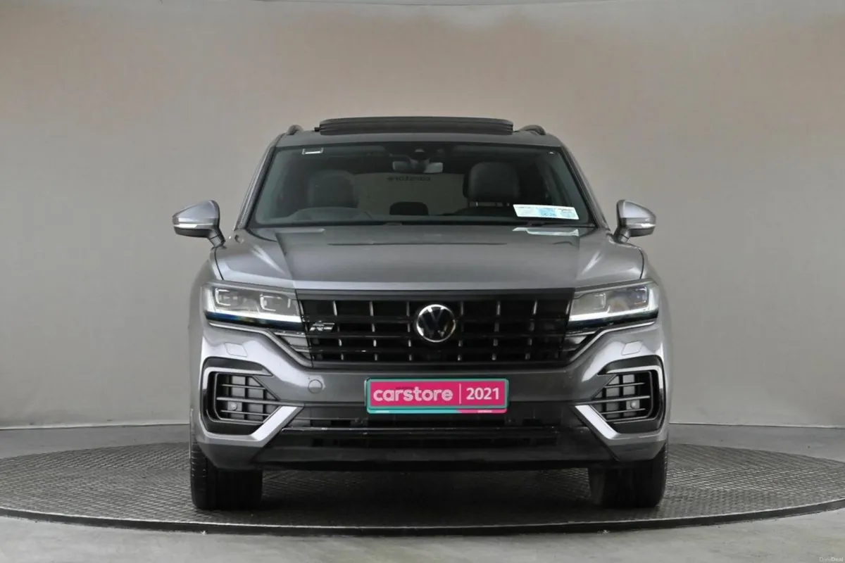 Volkswagen Touareg R-LINE 3.0TDI 286BHP V6 DSG **P - Image 2