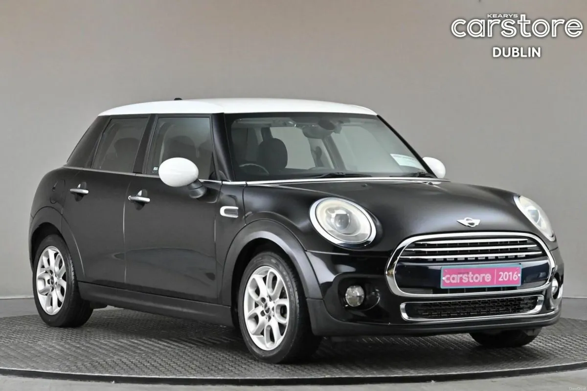 Mini Cooper 1.5 COOPER AUTO 5DR **BI-TONE ROOF** - Image 1