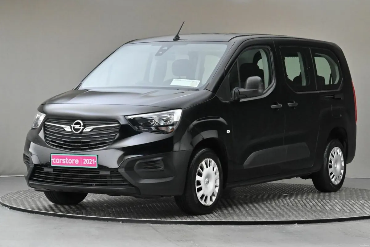 Opel Combo 1.5 TURBO D LIFE 100BHP 6SPD ENERGY XL - Image 3