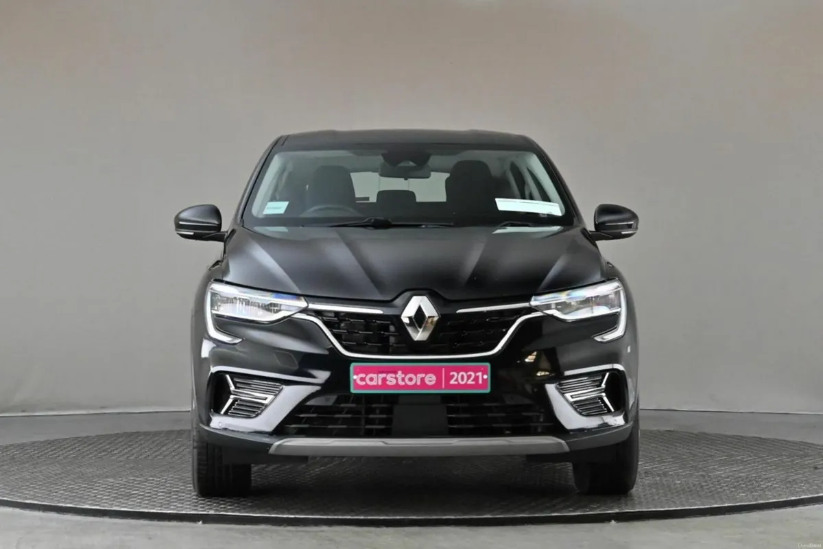 Renault Arkana 1.3 TCE MEGAICONIC 140BHP AUTO **RE - Image 2