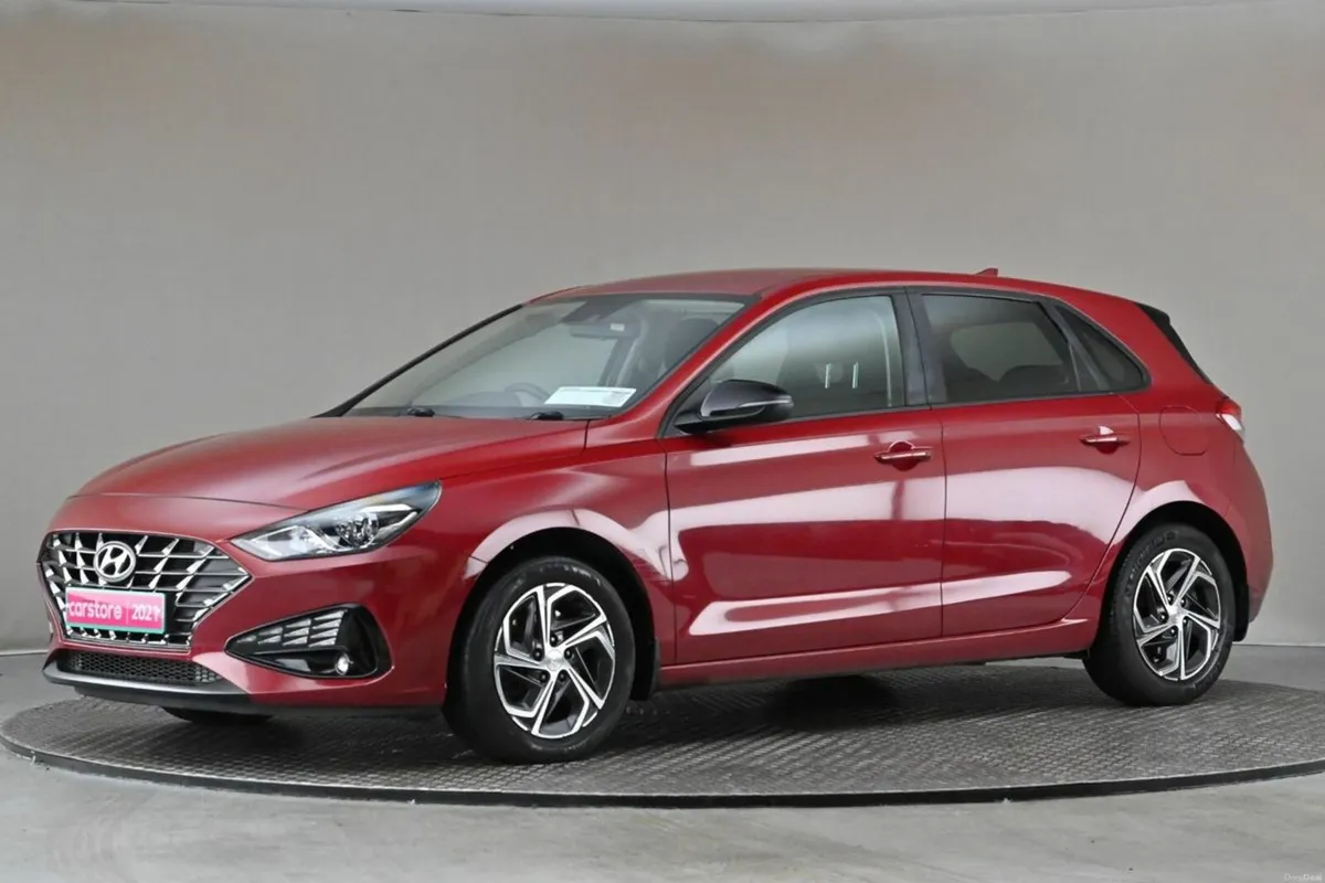 Hyundai i30 1.6 D 6SPD DELUX **REVERSE CAM**CARPLA - Image 4