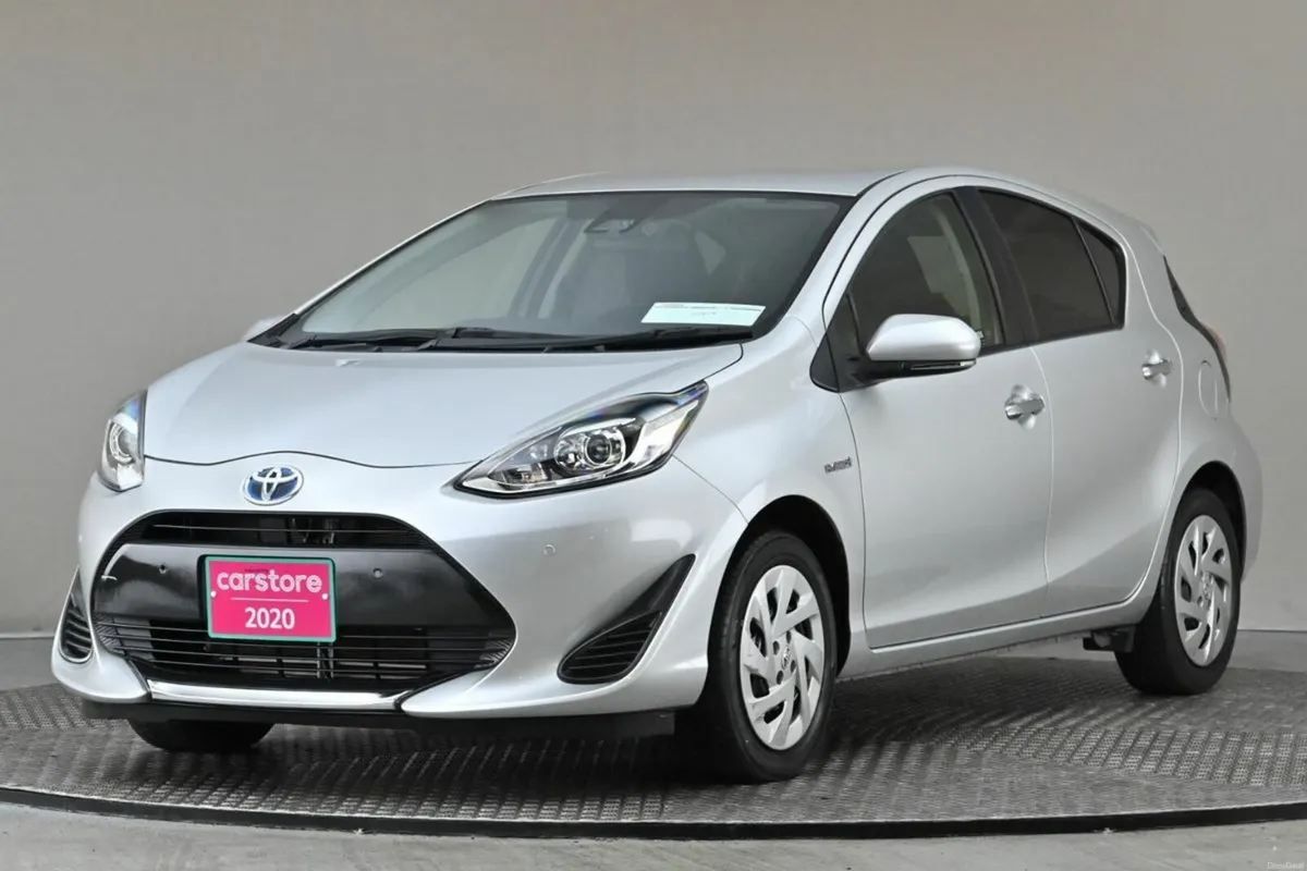 Toyota Aqua 1.5 VVT-i HYBRID **ANDROID CAR PLAYER* - Image 3