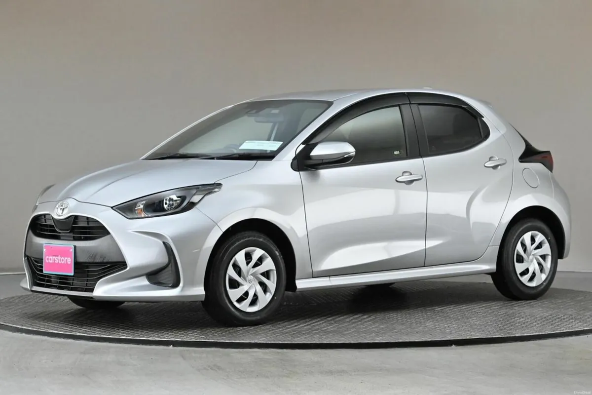 Toyota Yaris 1.0 AUTO PETROL **9"ANDROID CAR PLAYE - Image 4