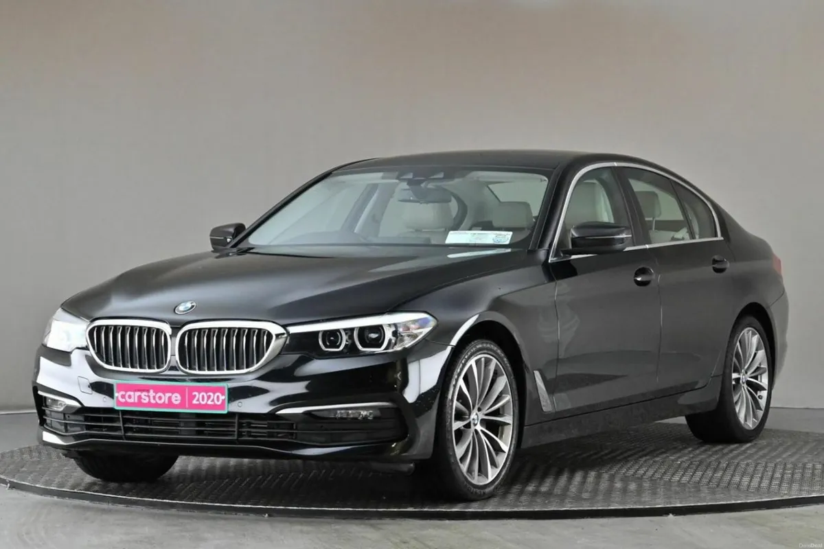 BMW 5-Series 520D SE 12DW **BEIGE LEATHER**SAT NAV - Image 3