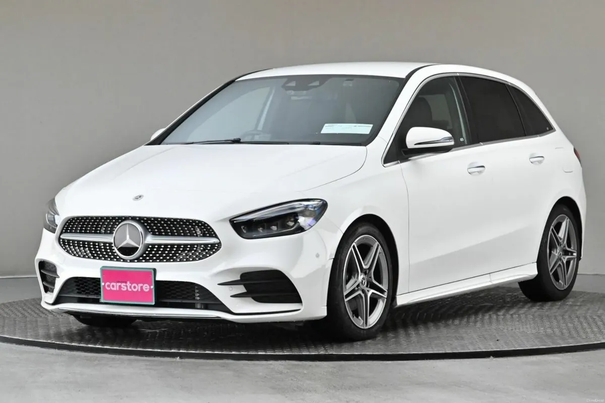 Mercedes-Benz B-Class B180 1.3 AMG LINE EDITION (P - Image 3