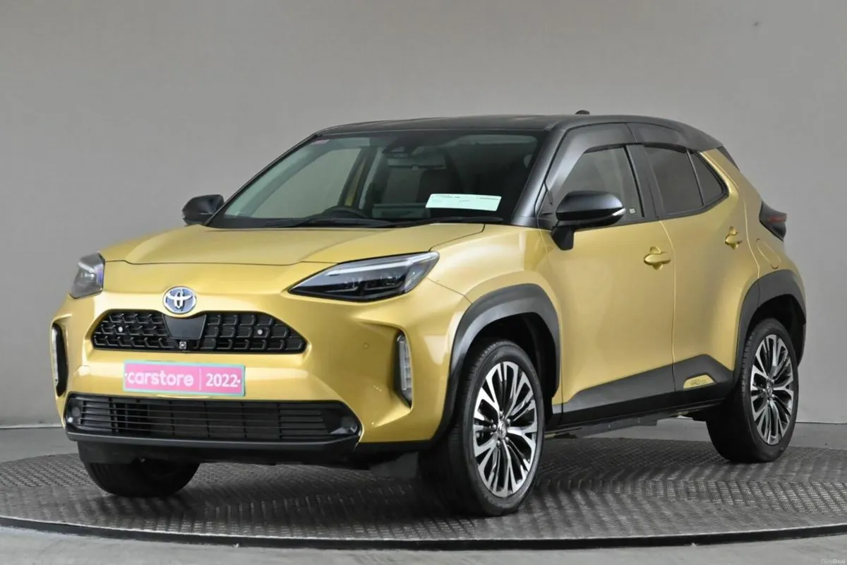 Toyota Yaris Cross 1.5 HYBRID **BI-TONE ROOF**360 - Image 3