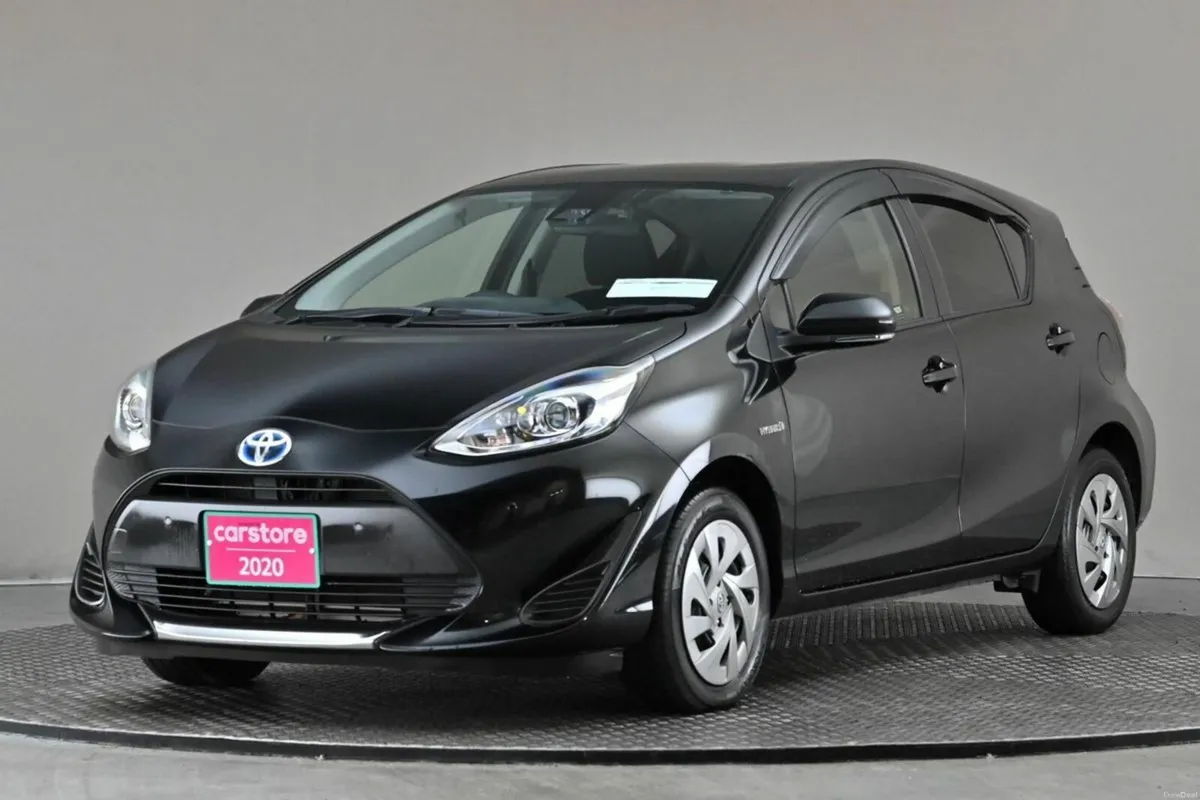 Toyota Aqua 1.5 VVT-i HYBRID **REVERSE CAM**ANDROI - Image 3