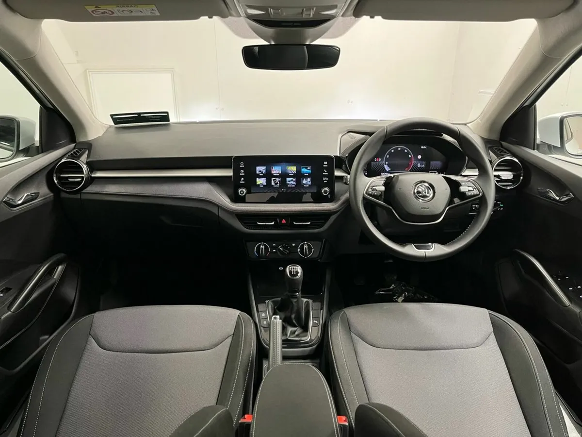 Skoda Fabia Selection 1.0MPI 80BHP - Reversing Cam - Image 4