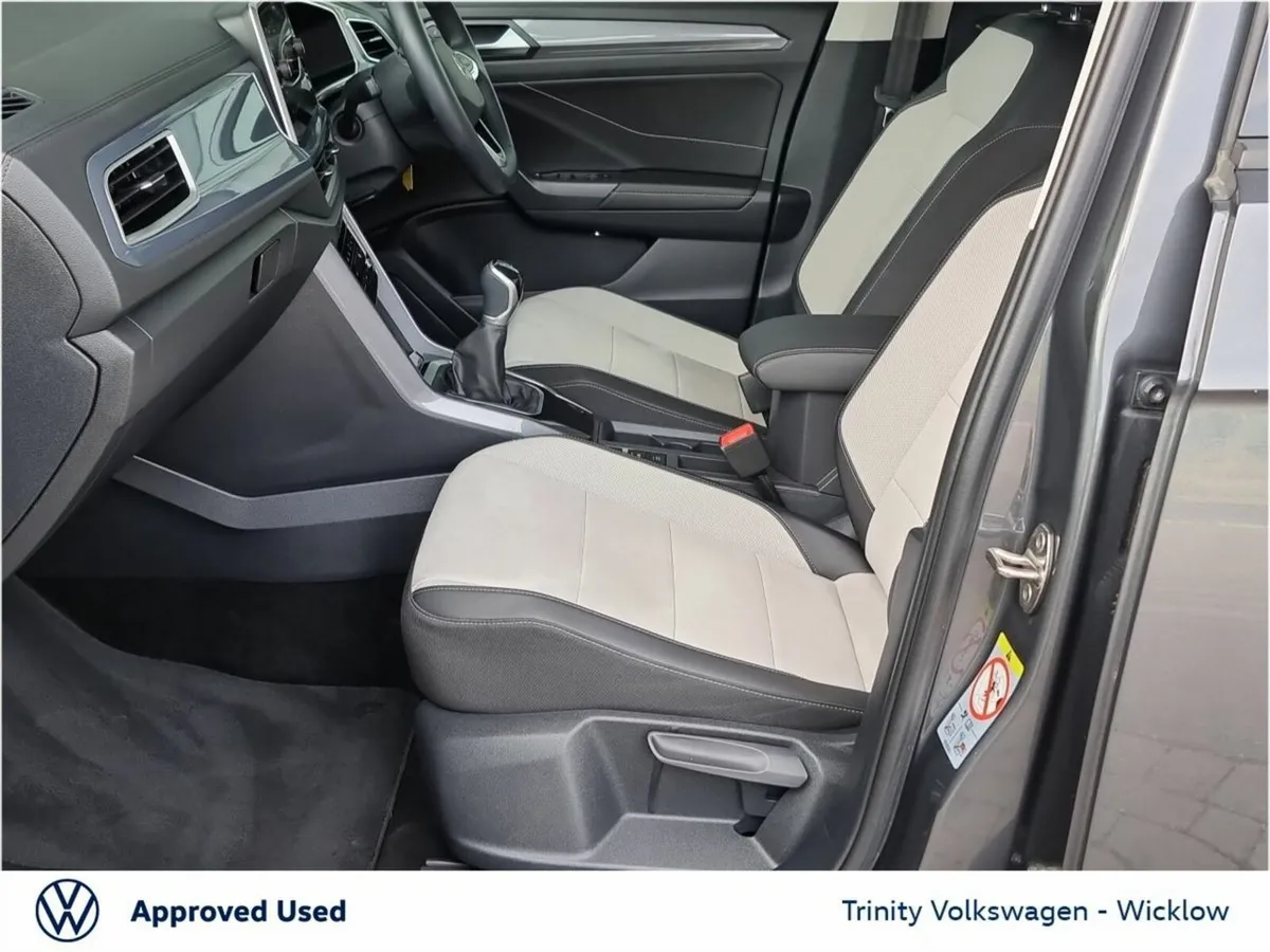 Volkswagen T-Roc ** STYLE ** 1.0 TSI ** 110BHP ** - Image 4