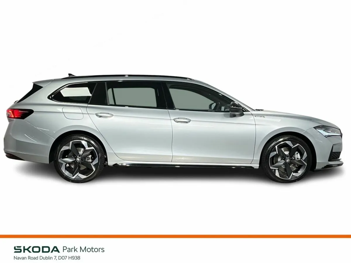 Skoda Superb Sportline Combi PHEV DSG 1.5TSI 204BH - Image 6