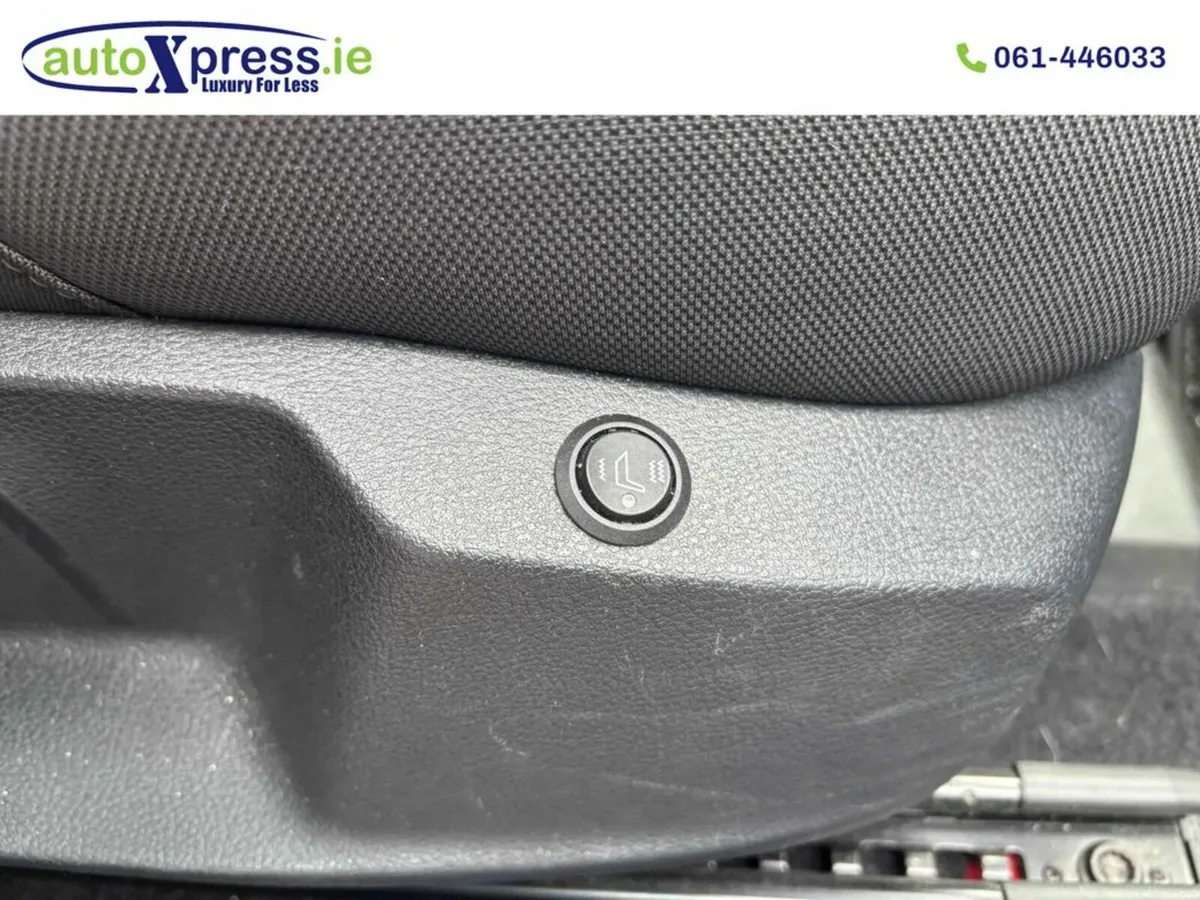 Volkswagen Golf TSI COMFORT LINE Meister Edition - Image 4