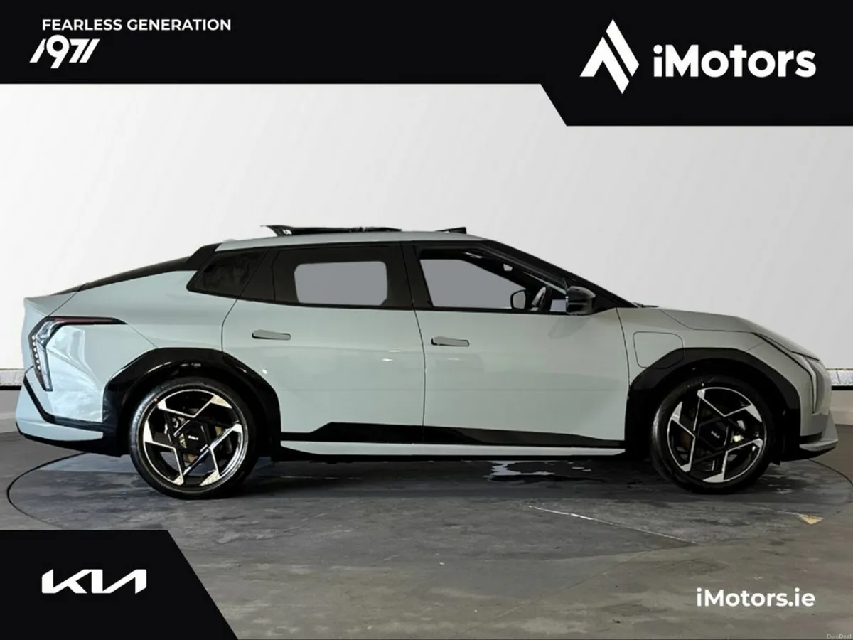 Kia EV4 GT-LINE FASTBACK - Image 2