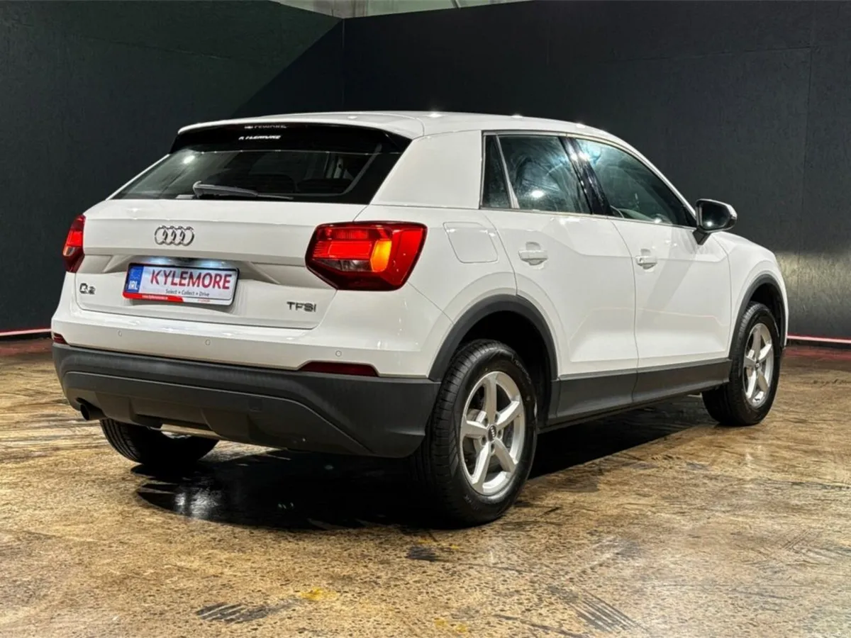 Audi Q2 1.0 TFSI - FACTORY ALLOYS - CRUISE CONTROL - Image 4