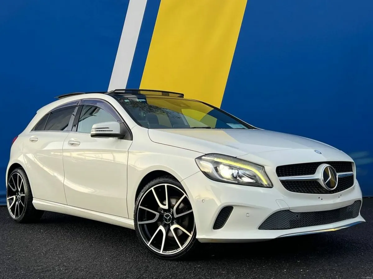 Mercedes-Benz A-Class A180 PREMIUM EDITION 1.6 ** - Image 3