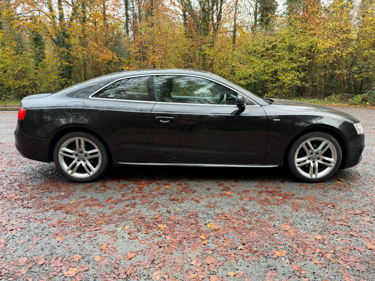 Audi A5 2.0TDI 190HP S-Line 161 Automatic - Image 4