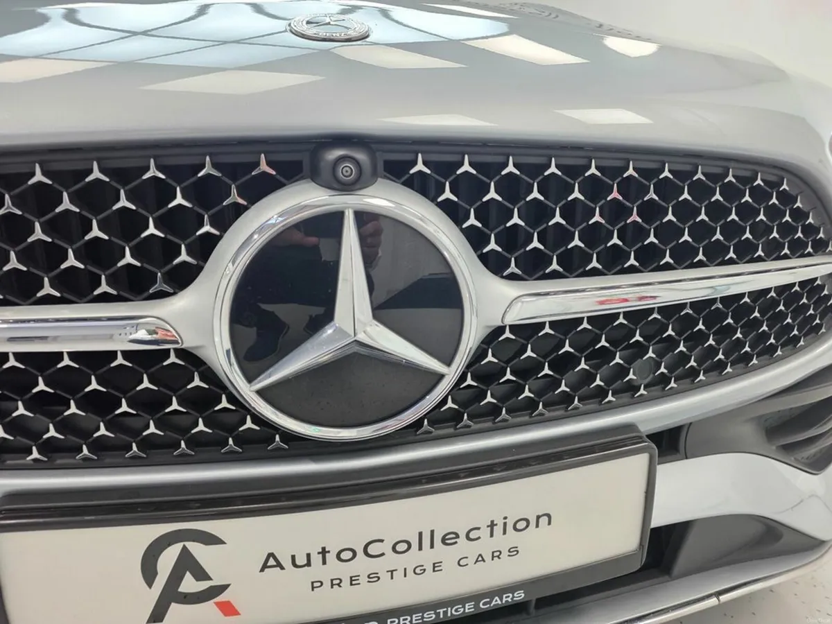 Mercedes-Benz C-Class **C300E**AMG LINE**PREMIUM** - Image 4
