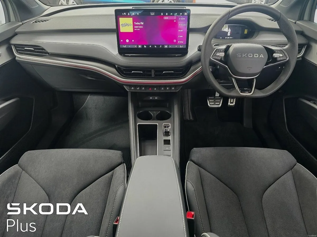 Skoda Elroq *Ex-Demo* 85 Sportline  82KWH  286BHP - Image 2