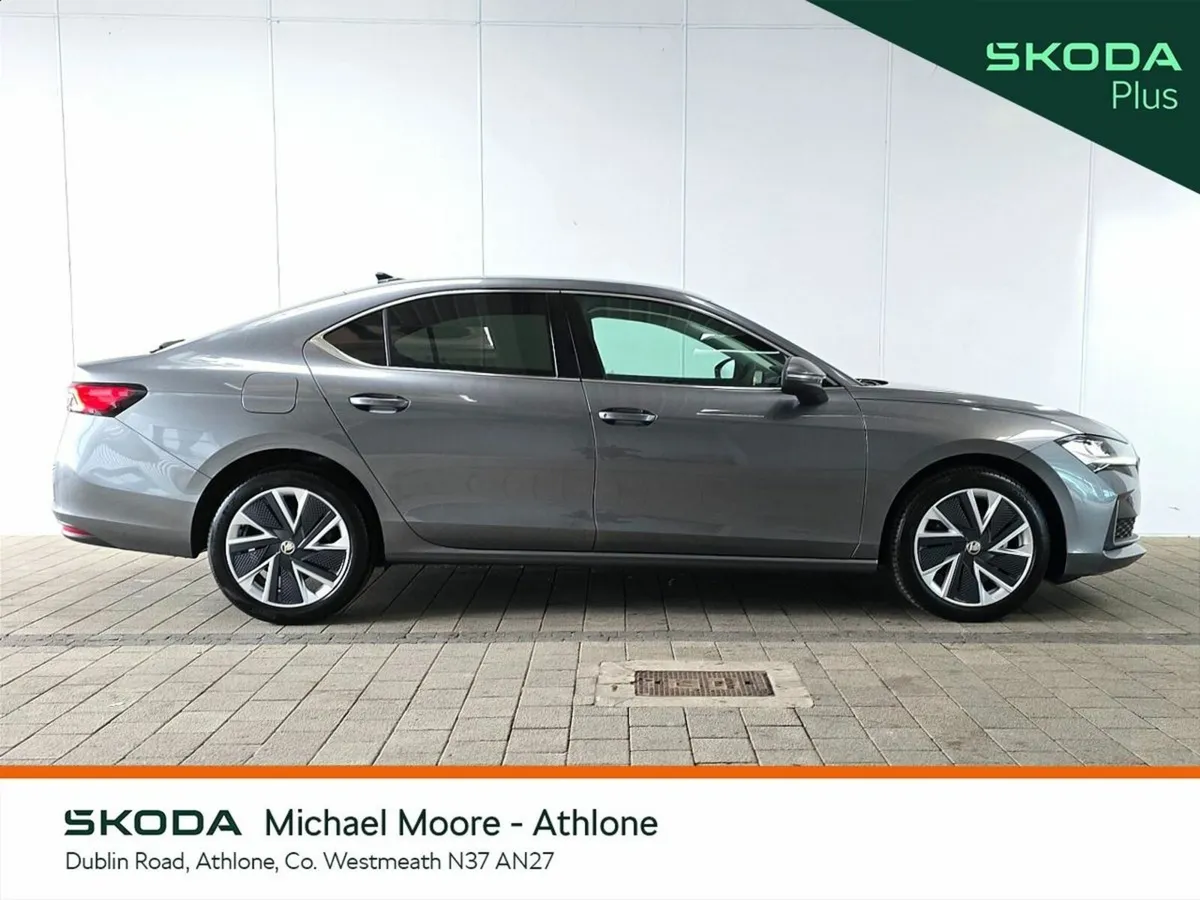 Skoda Superb Selection+ 2.0 TDI DSG 150BHP - Image 6
