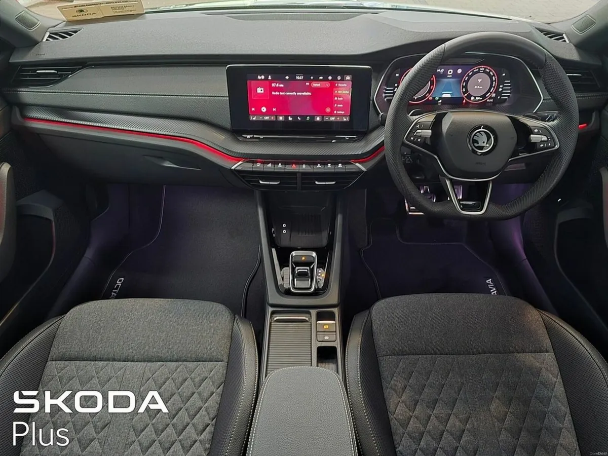 Skoda Octavia Sportline  2.0TDI 150Bhp DSG - Image 2