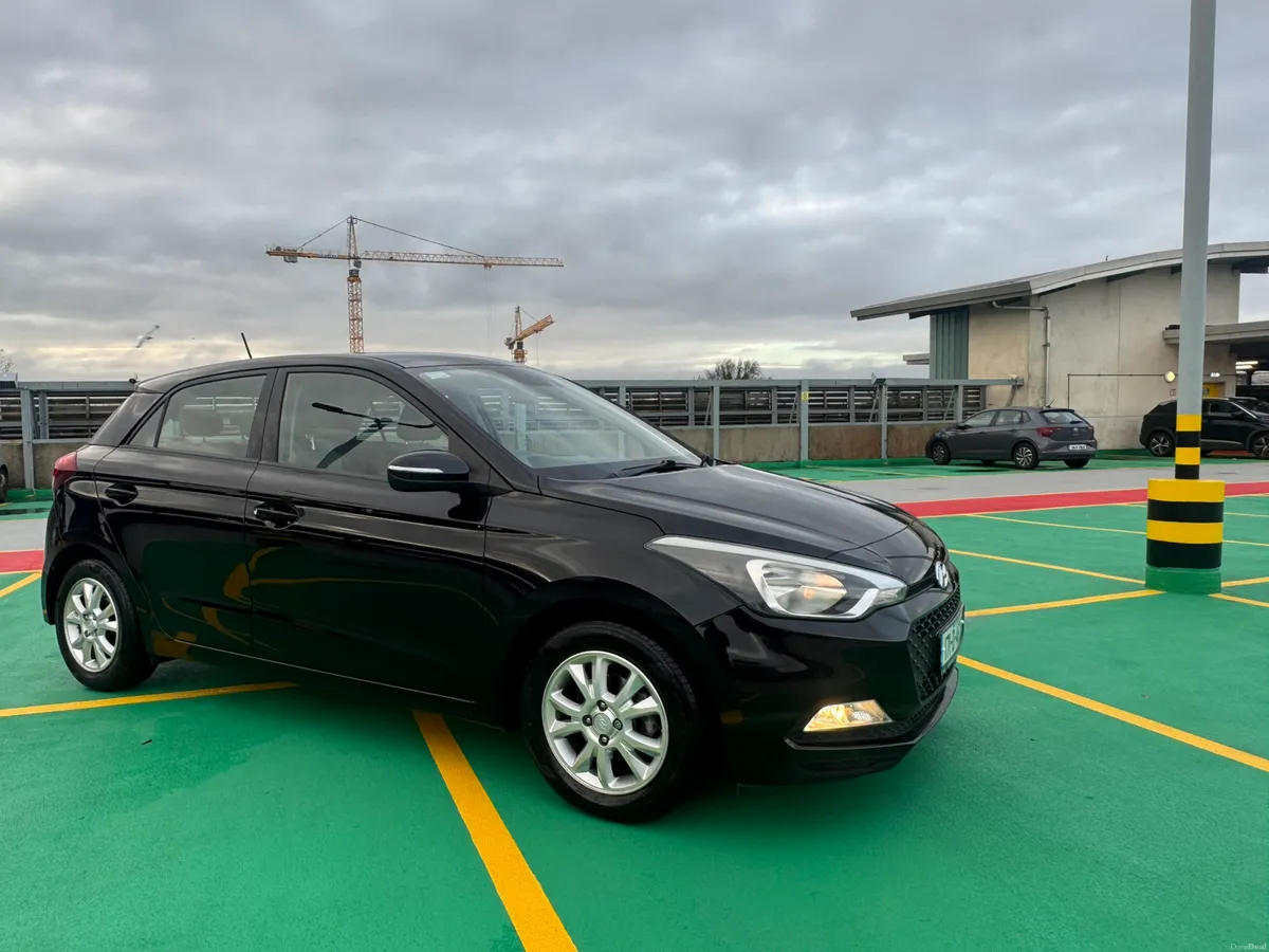 171 HYUNDAI I20 MINT CONDITION LOW MILEAGE - Image 1
