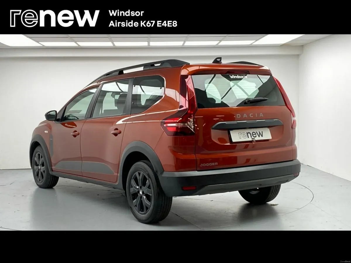 Dacia Jogger 7 Seater TCe 110 Extreme SE - Image 3