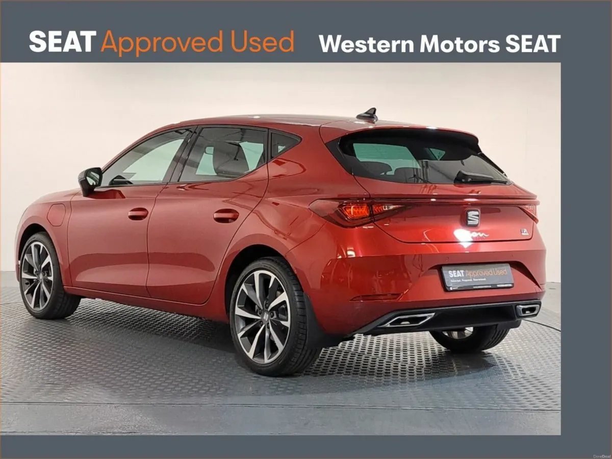 SEAT Leon 1.5TSI 204hp e-hybrid FR - Image 4