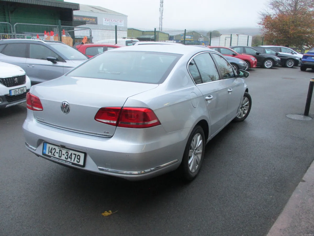 Volkswagen Passat  Comfortline 1.6tdi 2014 - Image 5