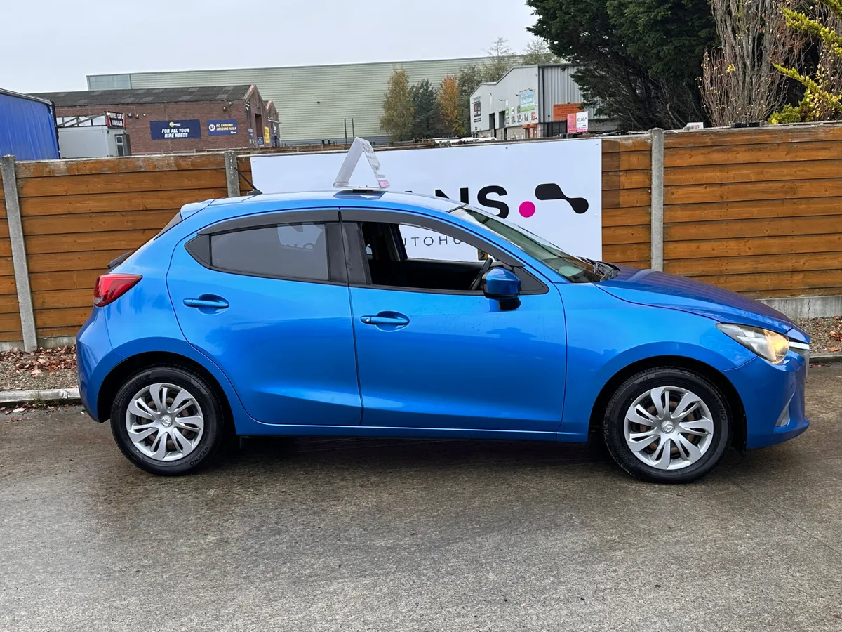 Mazda Demio 2016 1.2 petrol Auto - Image 4