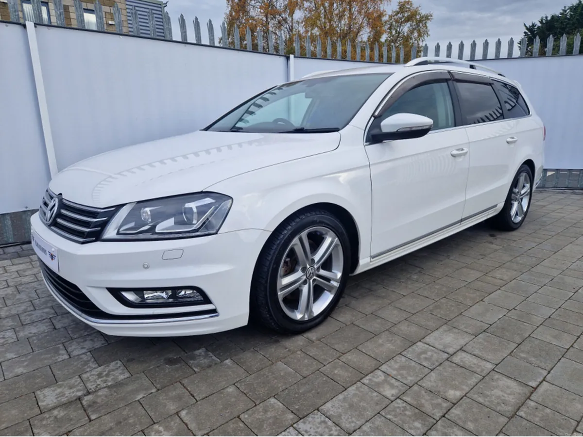 Volkswagen Passat 1.4 PETROL AUTO - Image 4