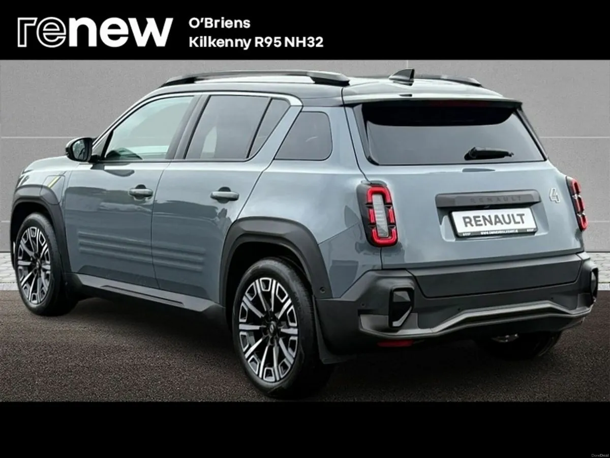 Renault 4 E-TECH ICONIC 52KW 150 BHP AUTO 5DR *IN - Image 3