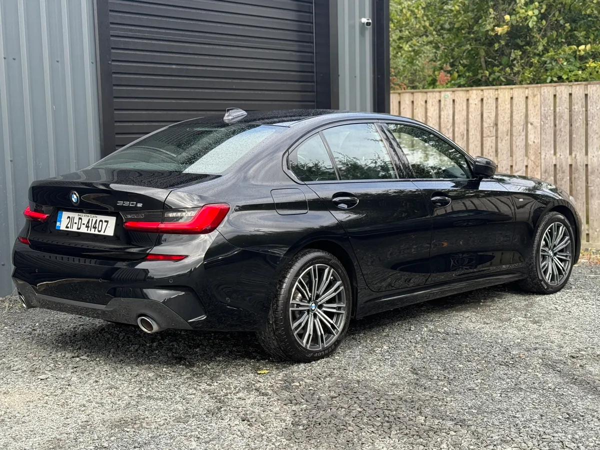 211 BMW 330E 3 SERIES M-SPORT - Image 3