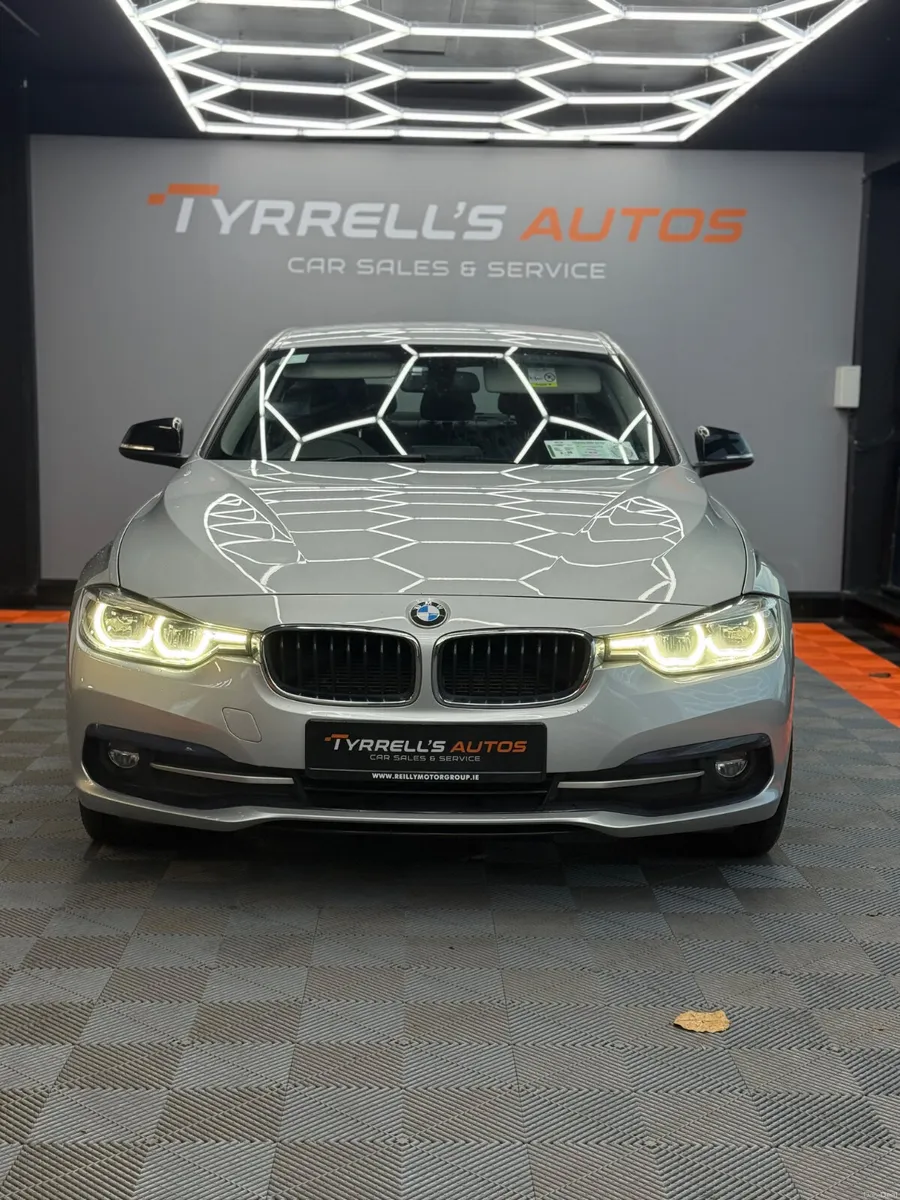 BMW 3-Series 318i "LOW KMS" Petrol 2018 - Image 3