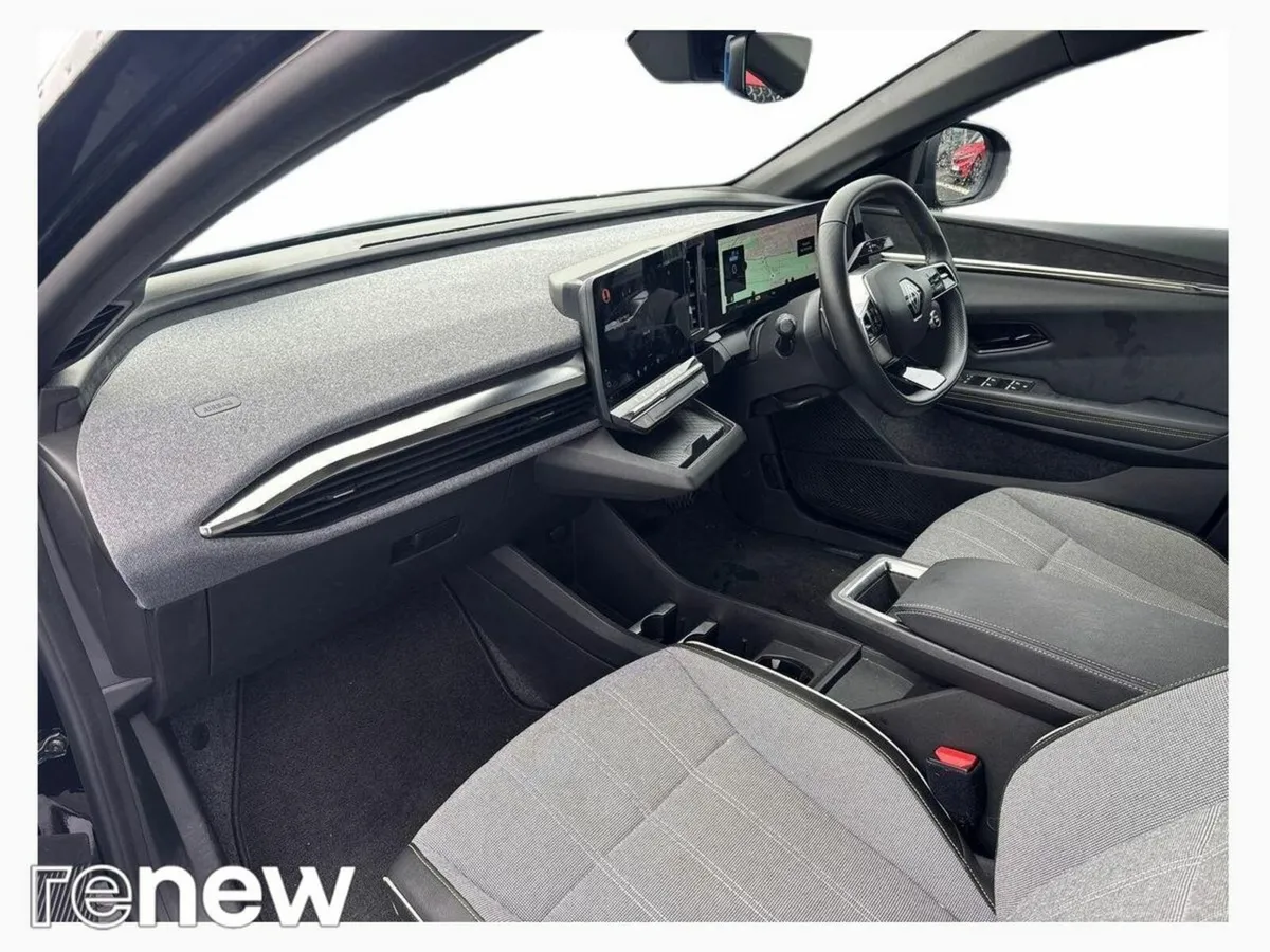 Renault Megane E-Tech EV40 130hp Techno - Image 5