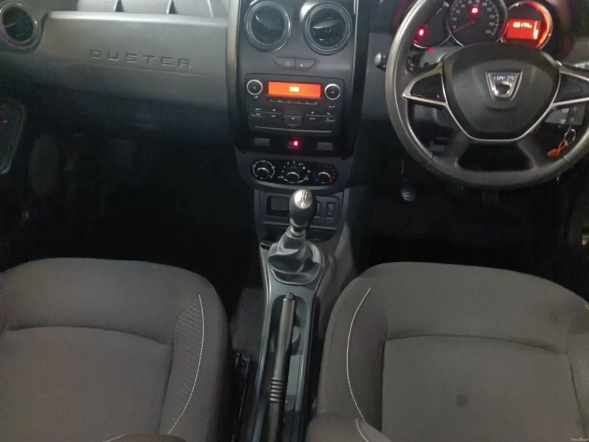 Dacia Duster 1.5 dCi 110 SIGNATURE - Image 2