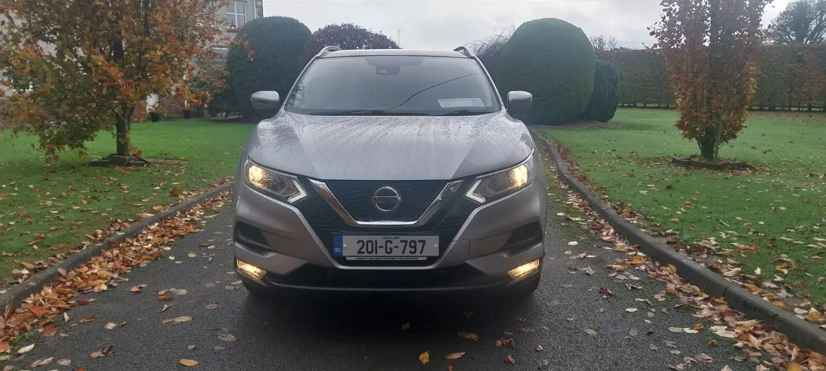 2020 Nissan Qashqai 1.3 Petrol SE Pan Roof - Image 2