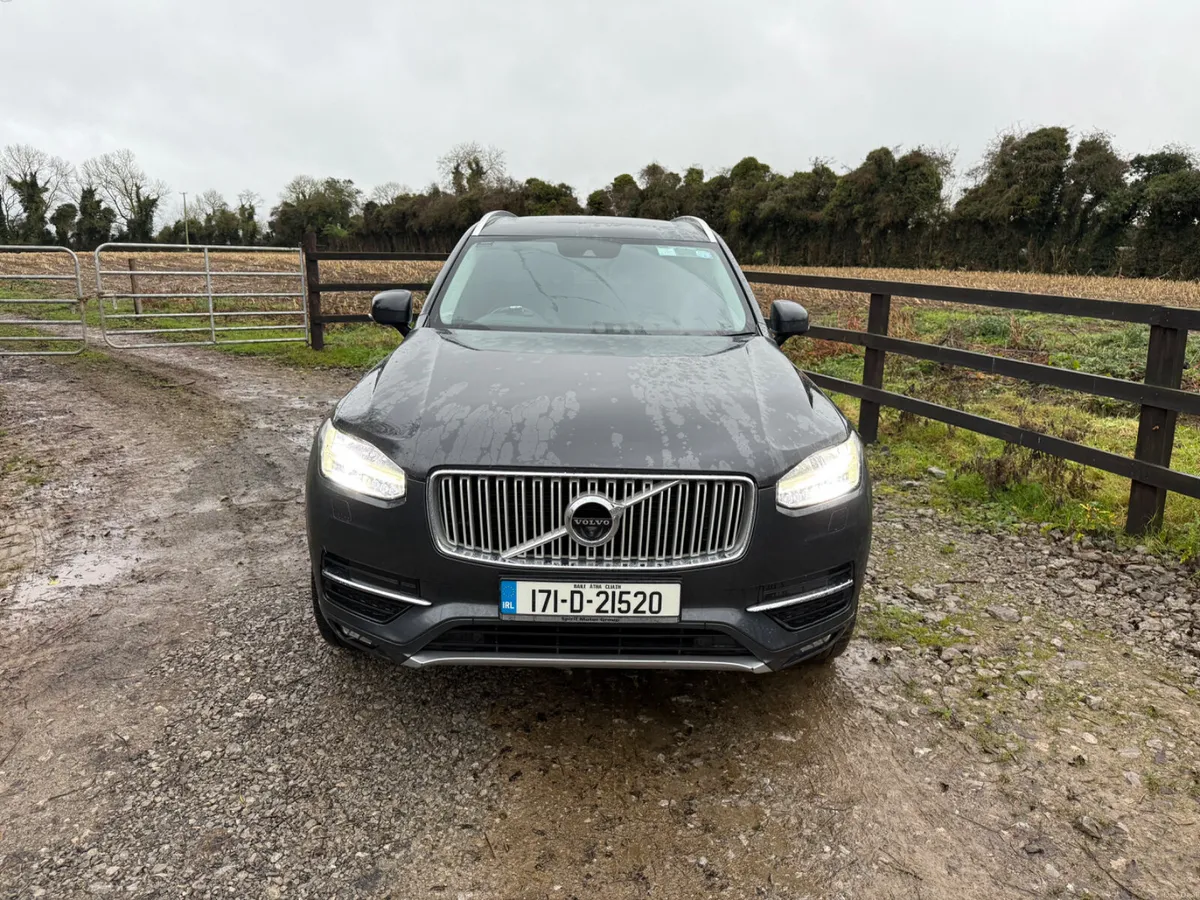 Volvo XC90 2017 - Image 2