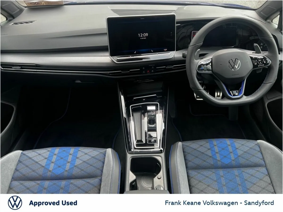 Volkswagen Golf *R Black Edition* 2.0 TSI 333HP *P - Image 2