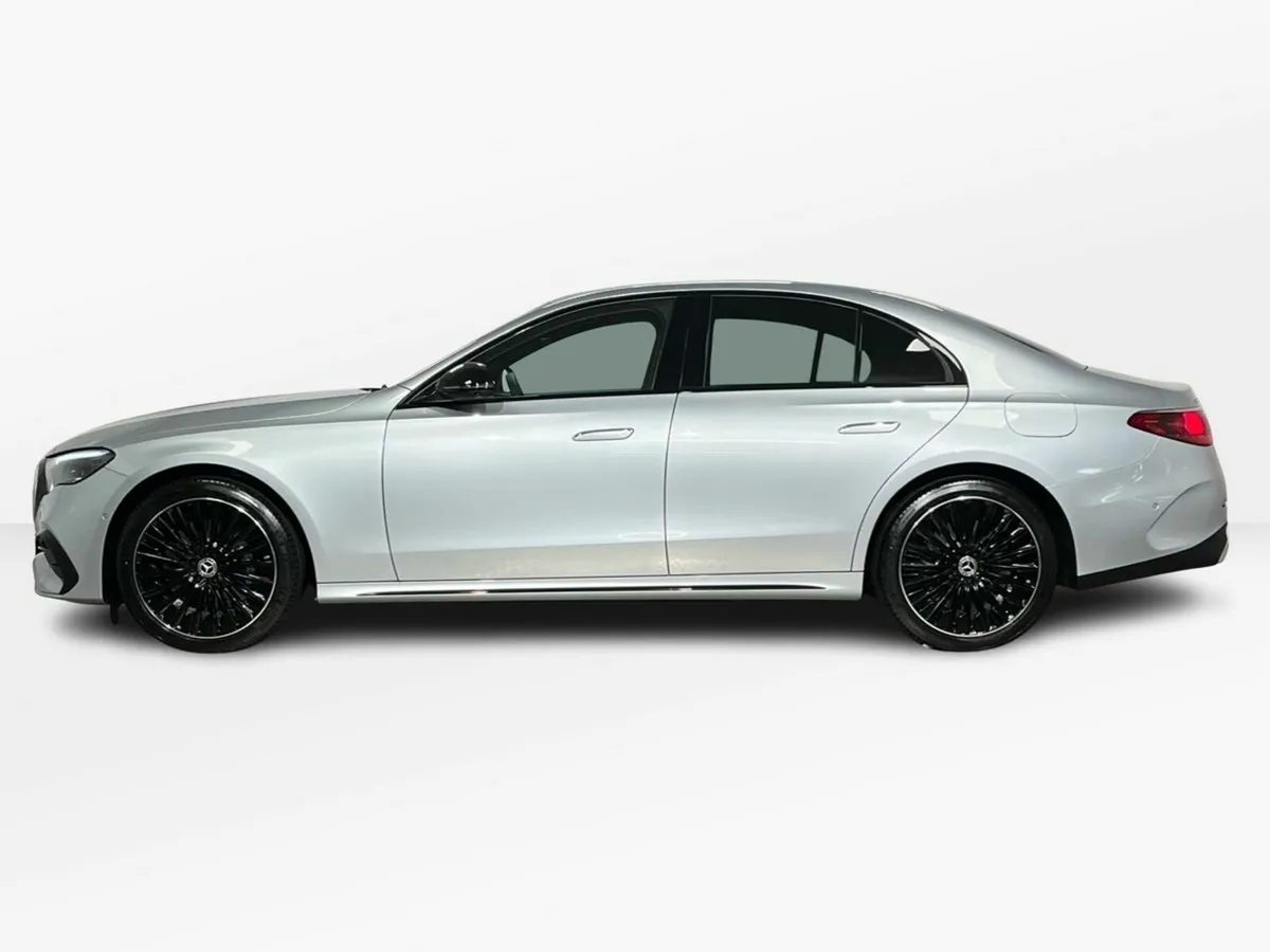 Mercedes-Benz E-Class 300de AMG - High spec demo w - Image 5