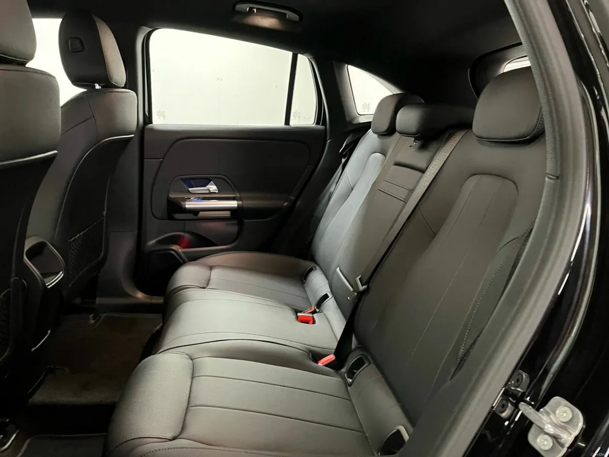 Mercedes-Benz EQA 250+ Progressive - 18 Inch Alloy - Image 4