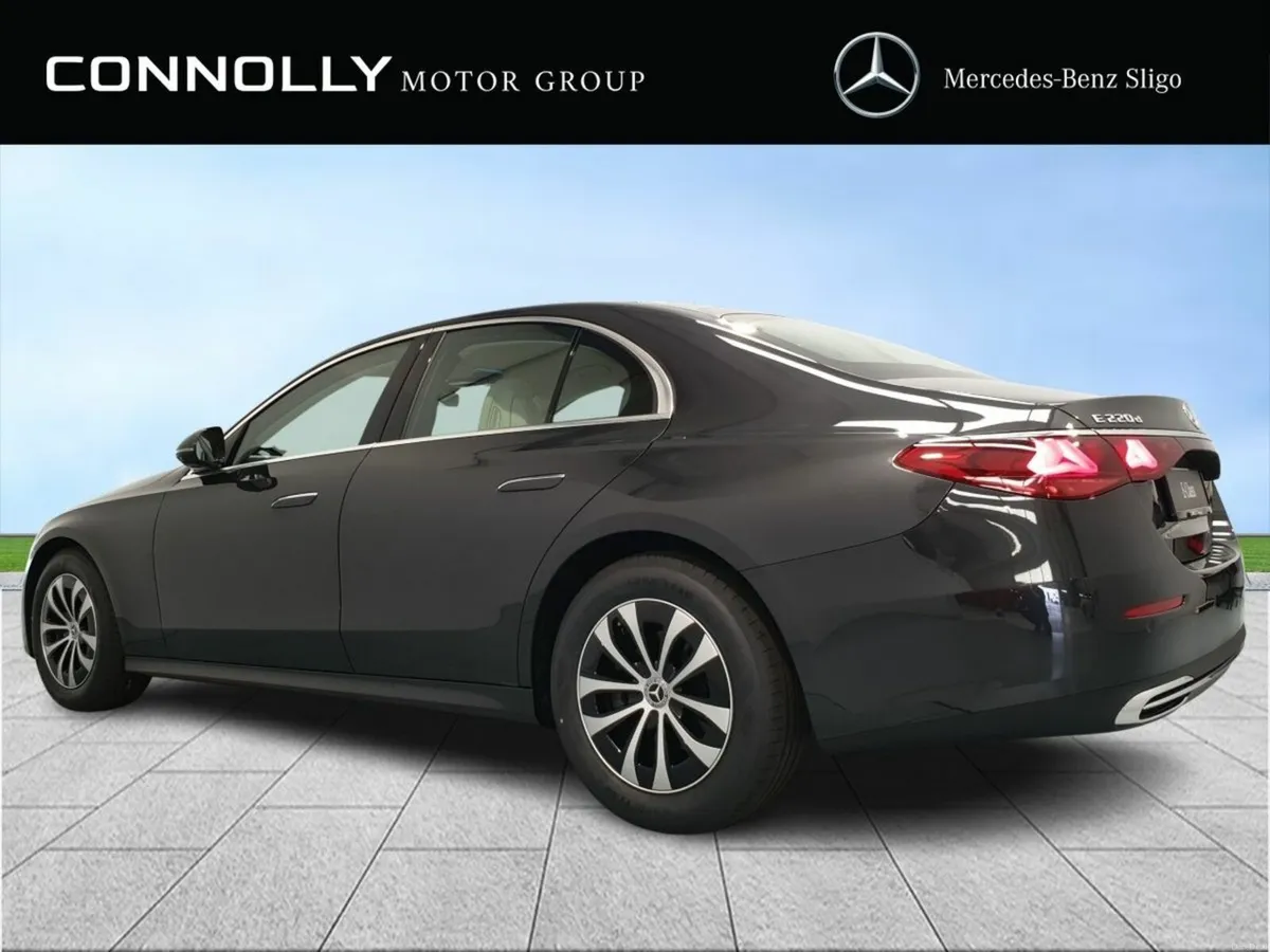 Mercedes-Benz E-Class E 220 D A/T Avantgarde - Image 4