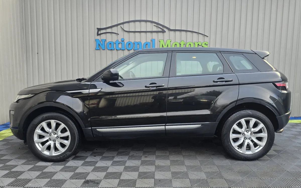 2017 Range Rover Evoque 2.0 TD4 SE Automatic - Image 6