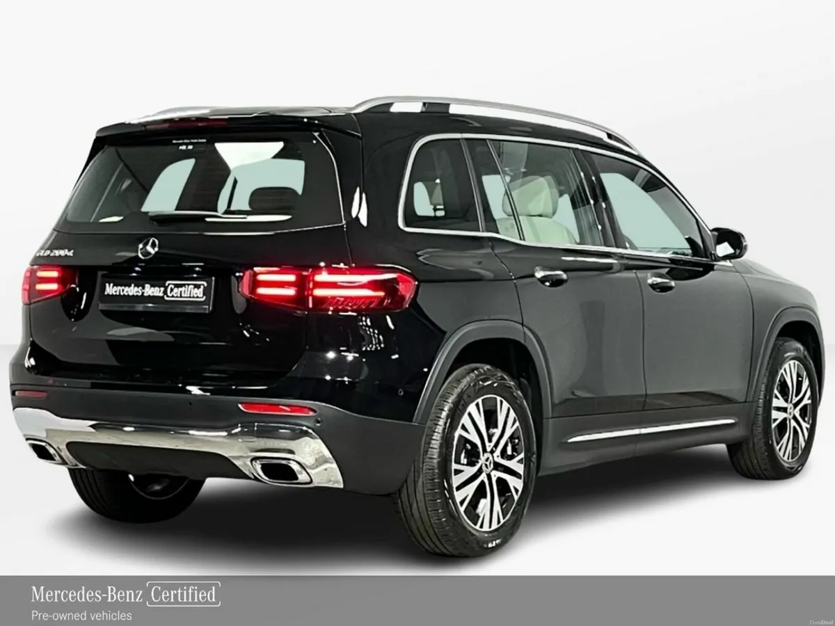 Mercedes-Benz GLB 200d 7 Seat Demonstrator High Sp - Image 3