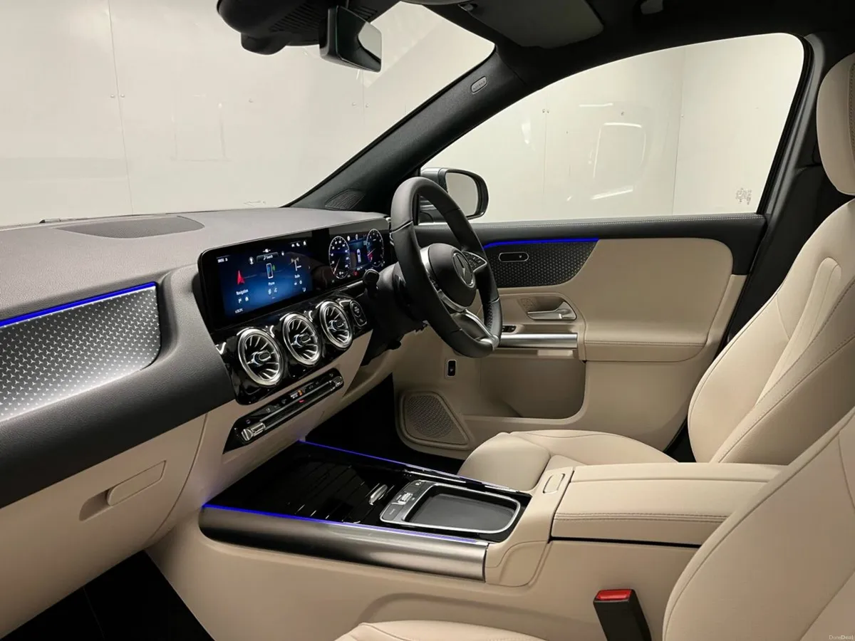 Mercedes-Benz GLA 180 Progressive - High Spec Demo - Image 6