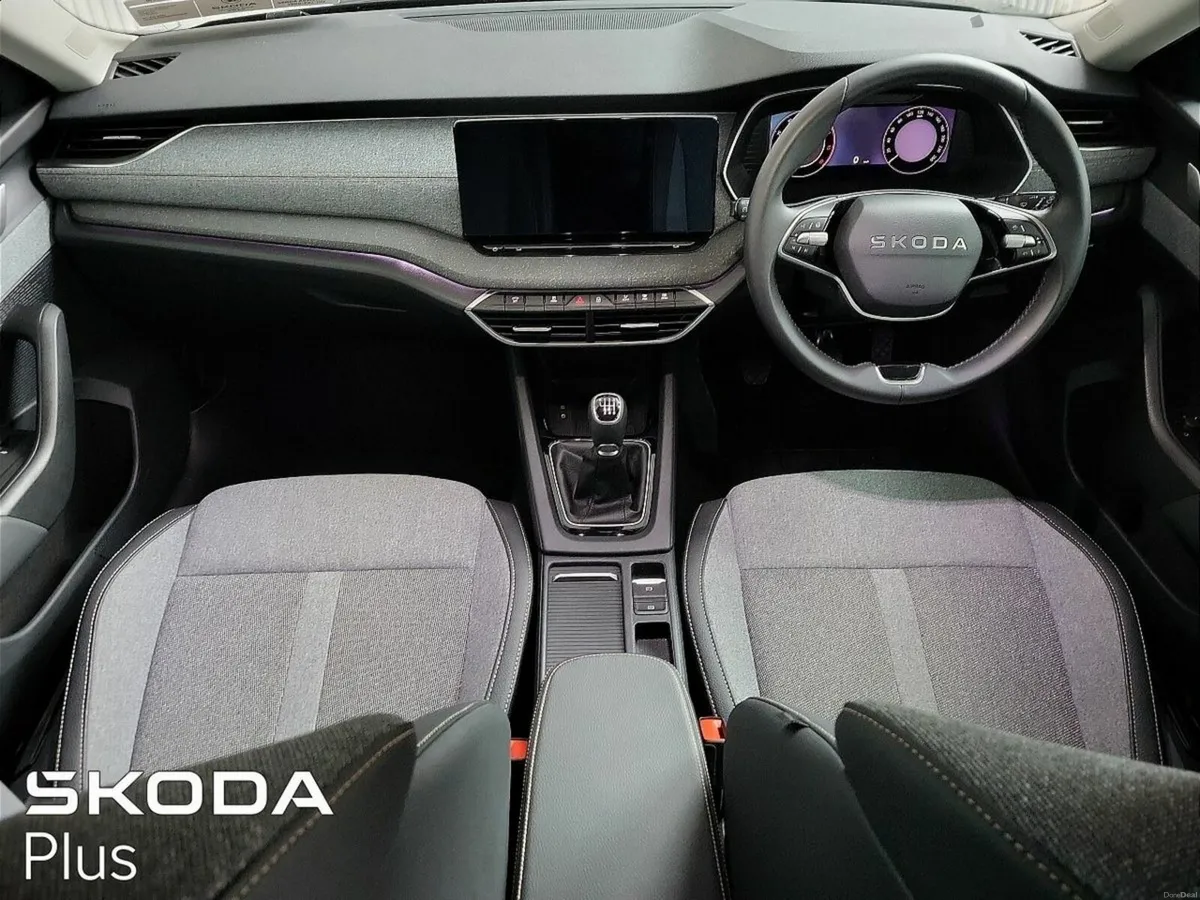 Skoda Octavia Selection + 2.0Tdi 115Bhp - Image 3