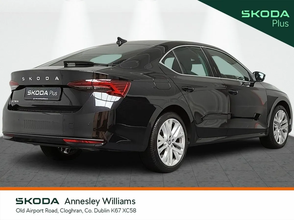 Skoda Octavia Selection + 2.0Tdi 115Bhp - Image 3